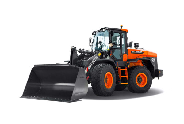 čelni nakladalnik develon dl250-7